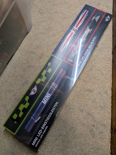 Mini genuine led door - mini,